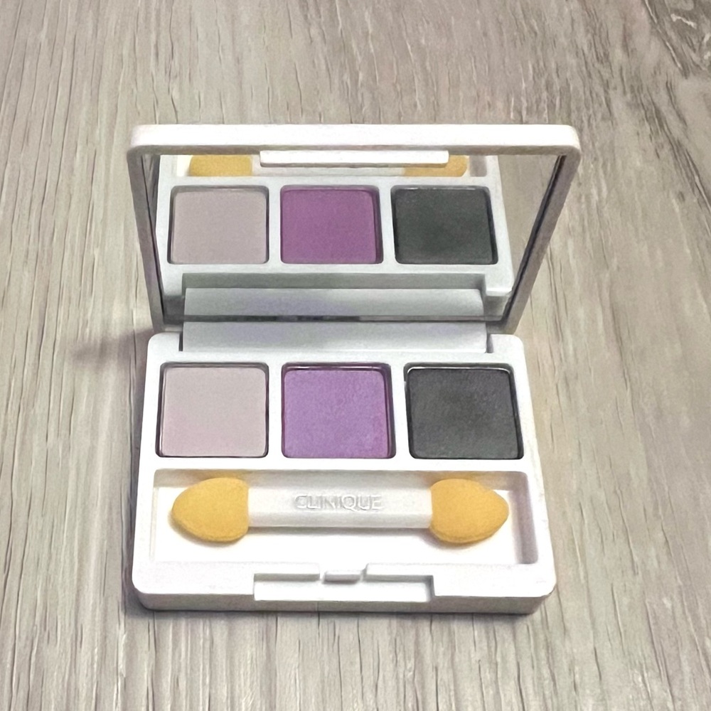 (New) Clinique 3 color Eyeshadow Palette, travel size